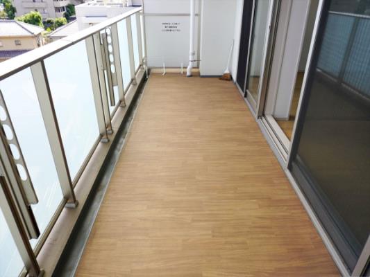 ﾊﾞﾙｺﾆｰ(ﾃﾗｽ)