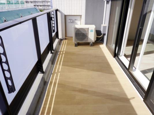 ﾊﾞﾙｺﾆｰ(ﾃﾗｽ)