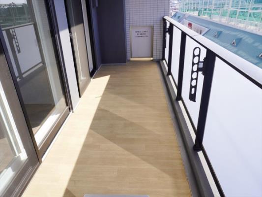 ﾊﾞﾙｺﾆｰ(ﾃﾗｽ)