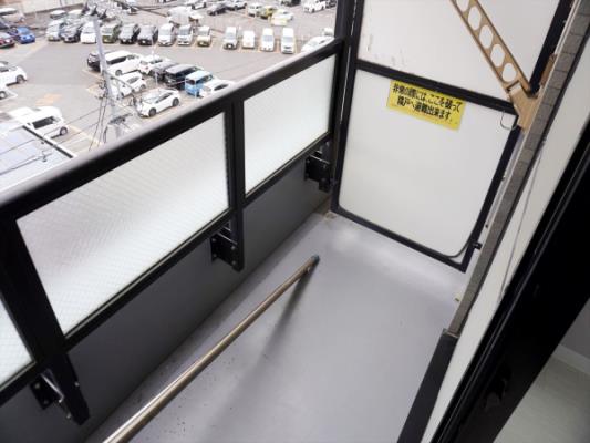 ﾊﾞﾙｺﾆｰ(ﾃﾗｽ)