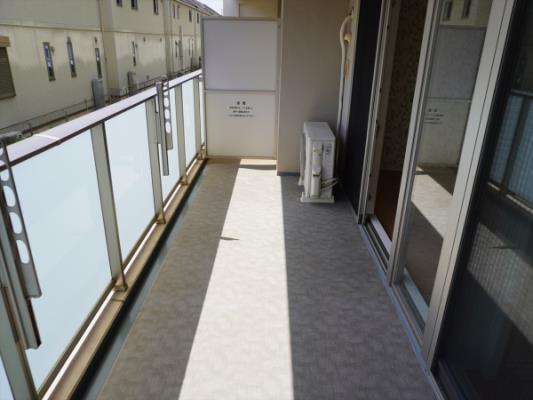 ﾊﾞﾙｺﾆｰ(ﾃﾗｽ)