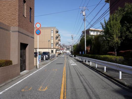 現地周辺街並み画像