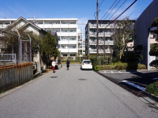 現地周辺街並み画像