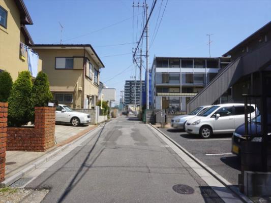 現地周辺街並み画像