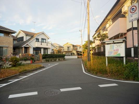 現地周辺街並み画像