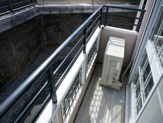 ﾊﾞﾙｺﾆｰ(ﾃﾗｽ)