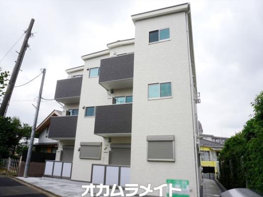 ルーツ１９番館202